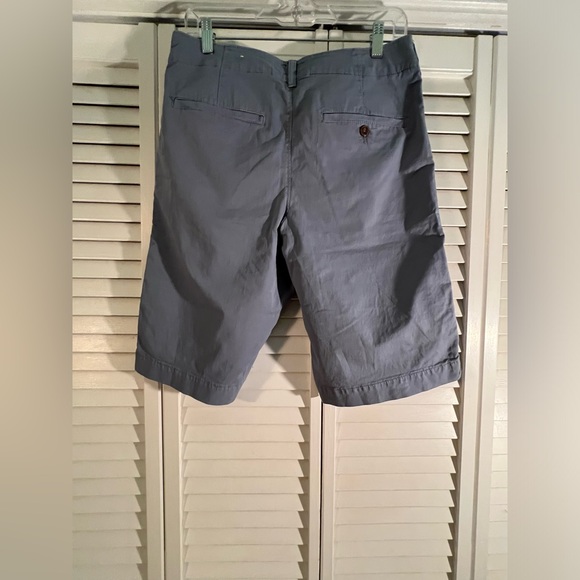 American Eagle Extreme Flex blue shorts, waist - 30 - Picture 2 of 3